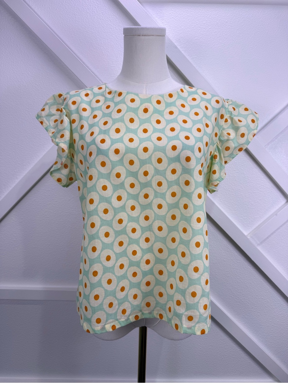 NWT BEATA Design Studio Flora Blouse Mod Slow Fashion Ruffle Cotton Top Size Med